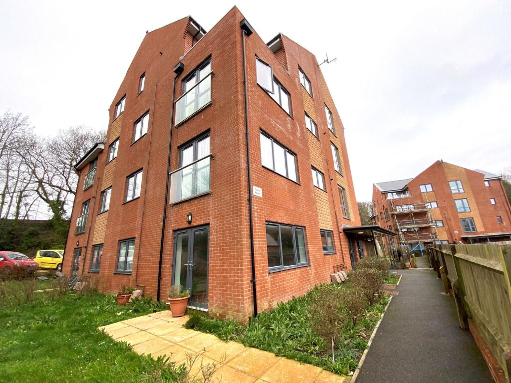 Main image of property: Bohemy Fields, Turner House Bohemy Fields, TN34