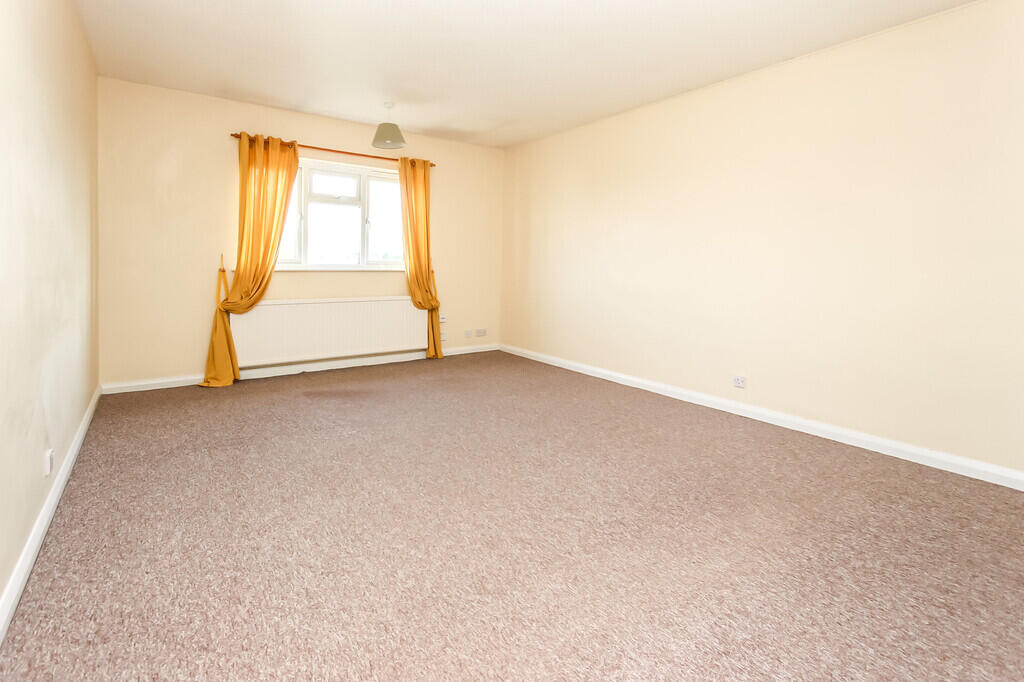 Apartment in Wellingborough, Hatton Park - View 4
