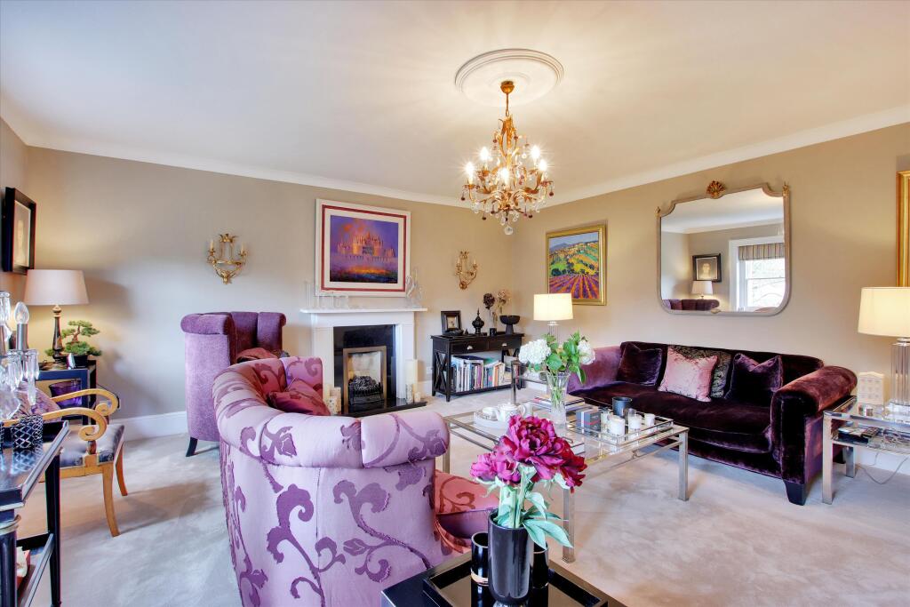 Apartment in Tonbridge - View 5