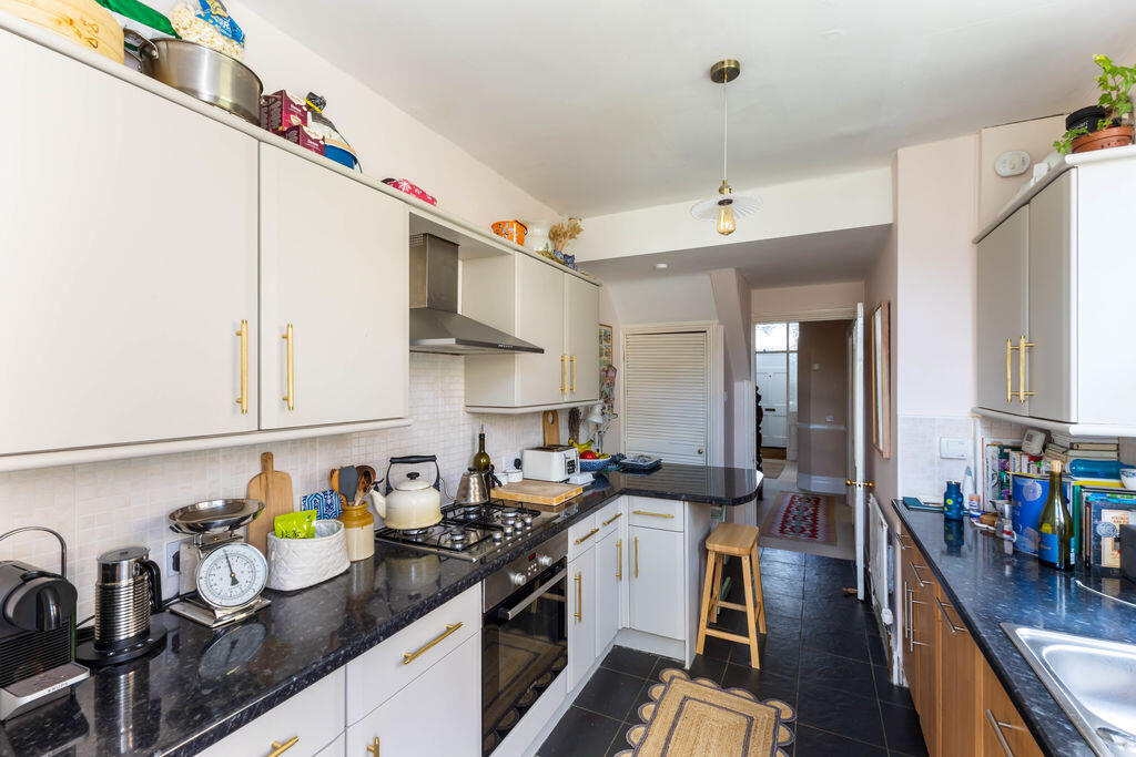 6, Woodthorne Road, High West Jesmond, Newcastle Upon Tyne photo 4
