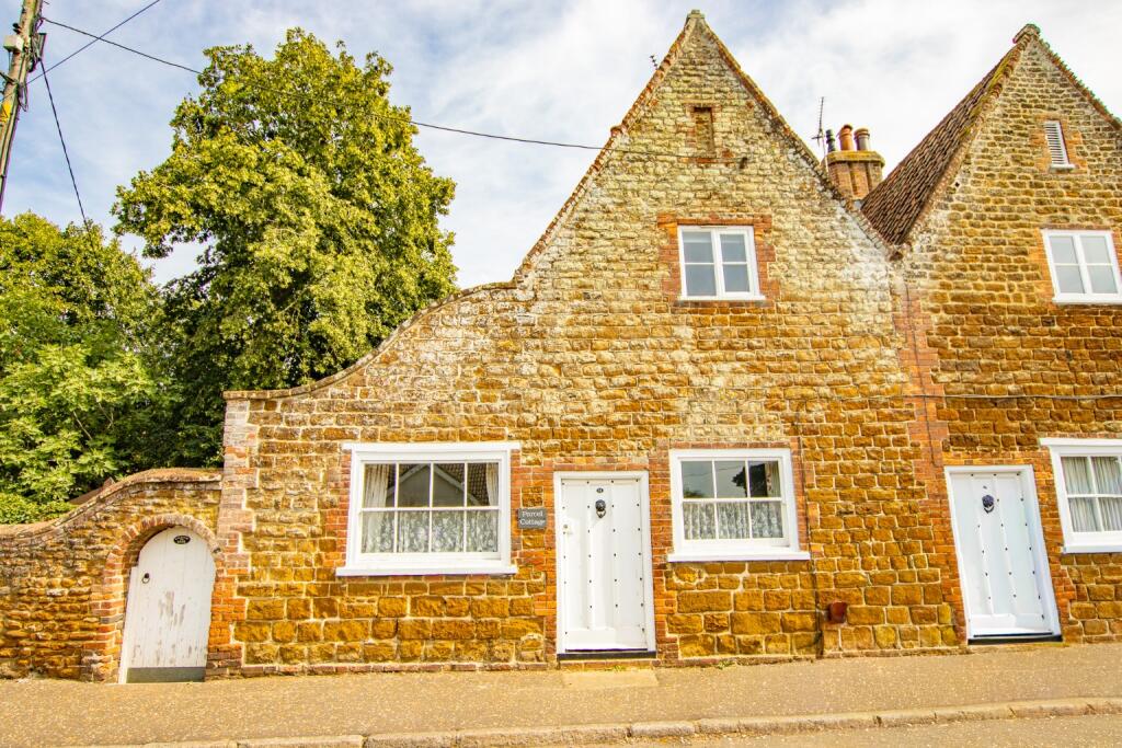 Main image of property: Hunstanton Road, Heacham