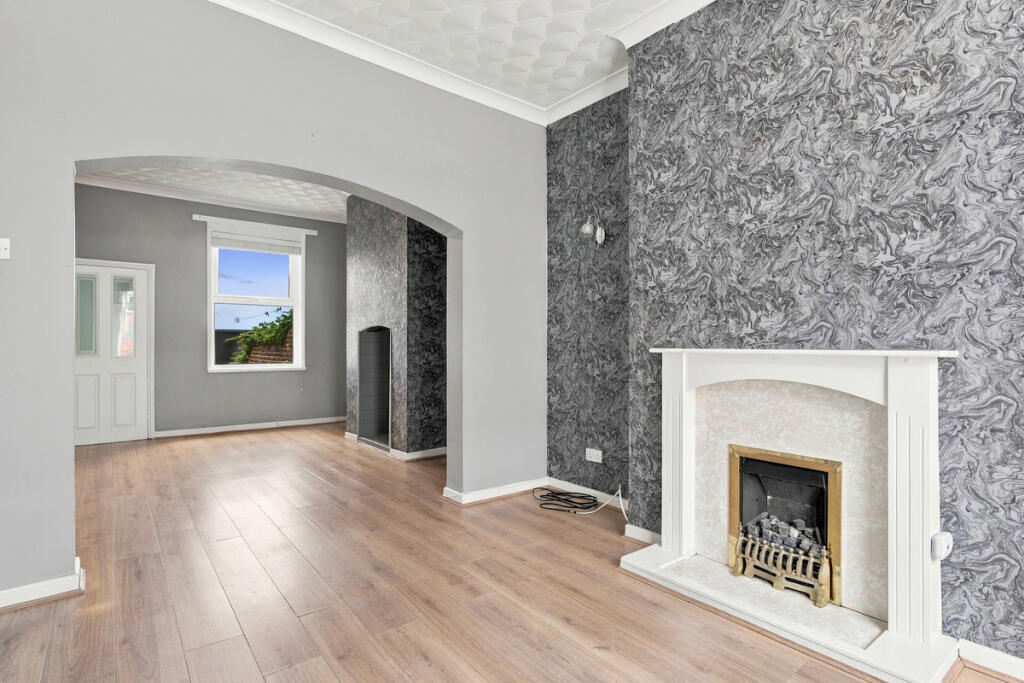 House in Stoke-on-Trent - View 3