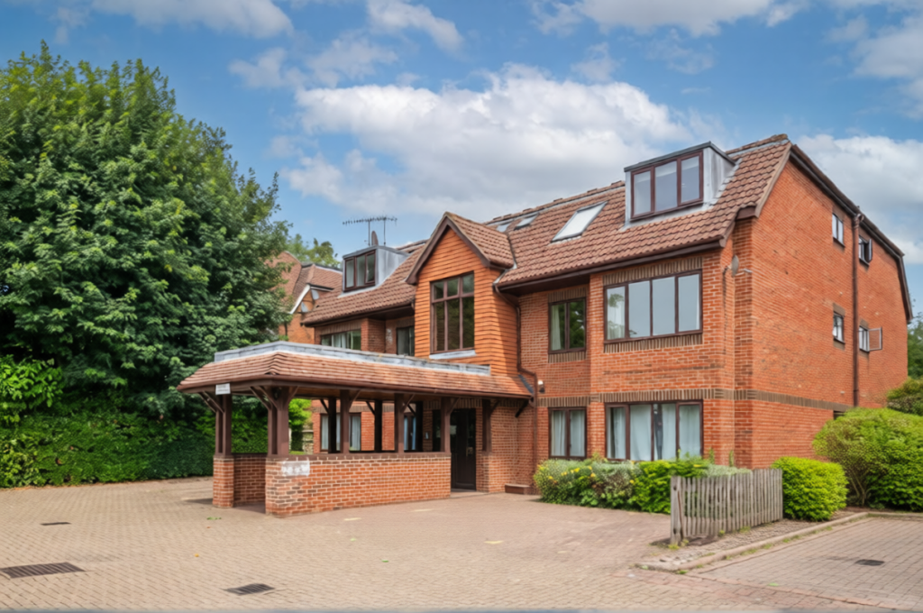 Main image of property: Horley, RH6 