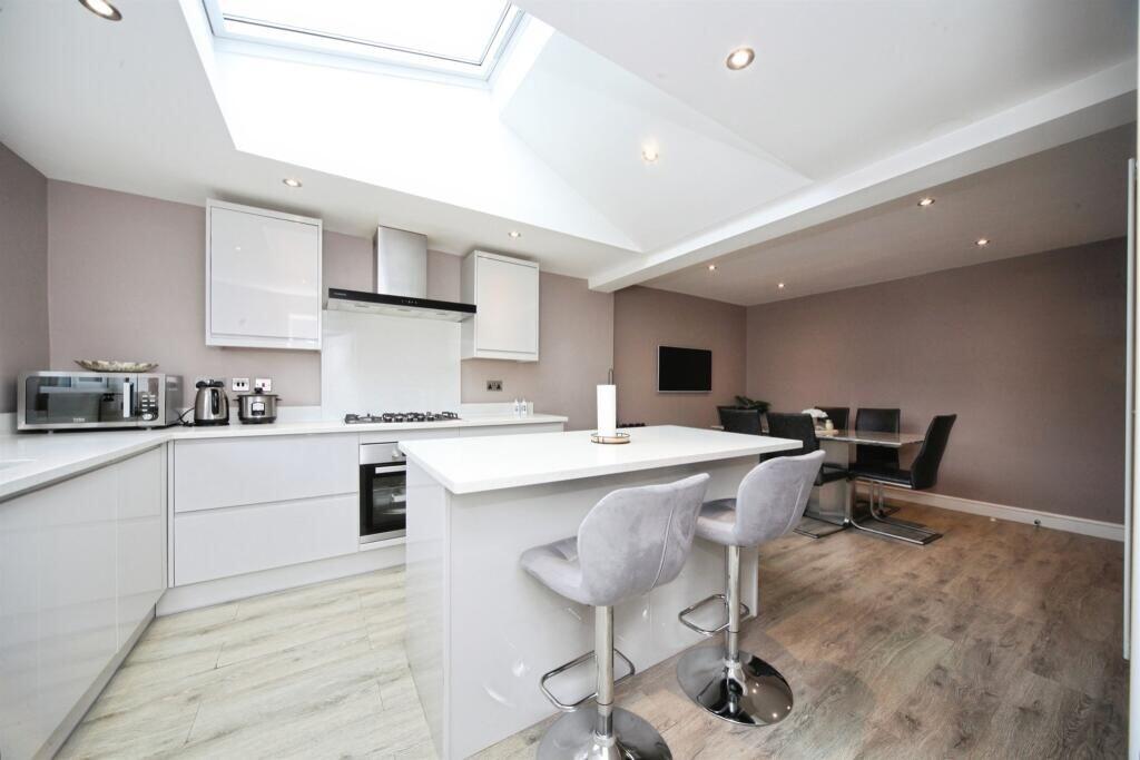 Summers Road, Luton photo 3