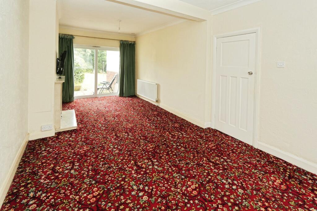 House in Birmingham, West Midlands - View 2