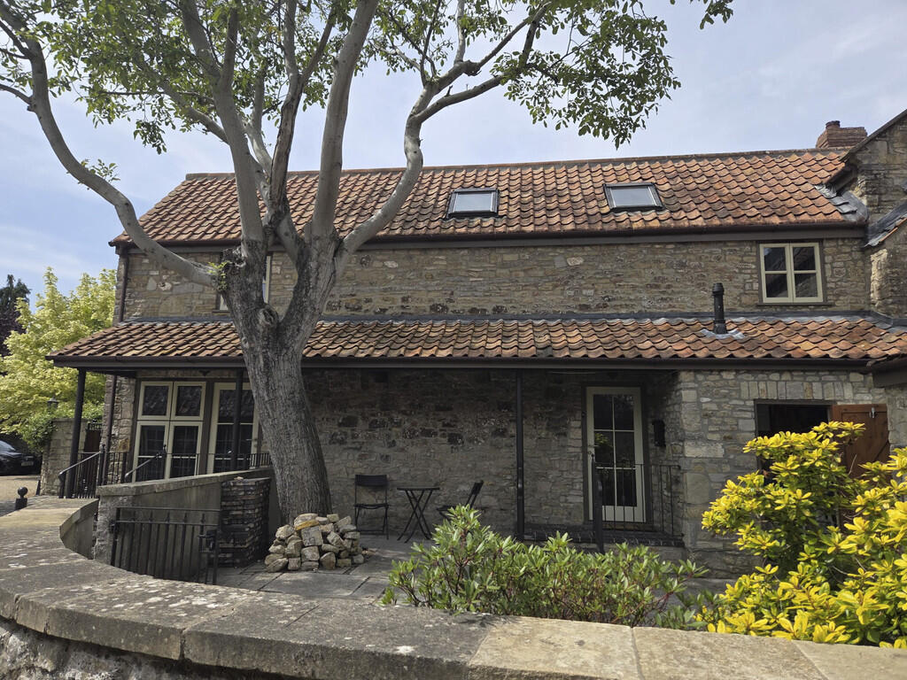 Main image of property: King Alfred Mews, Church Street