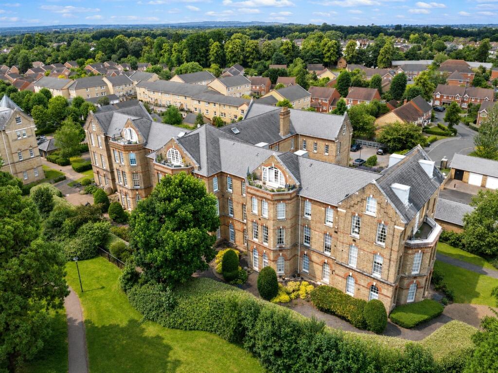 Main image of property: Florence Court, Knaphill, Woking, Surrey, GU21