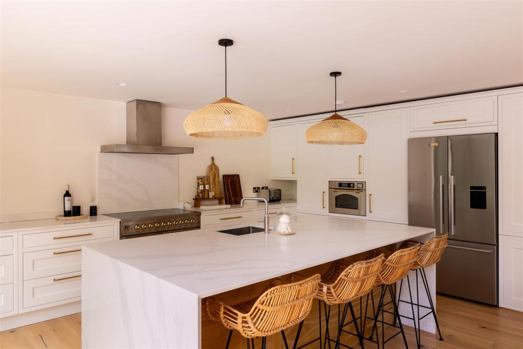 House in Lewes, Wallands Park - View 2