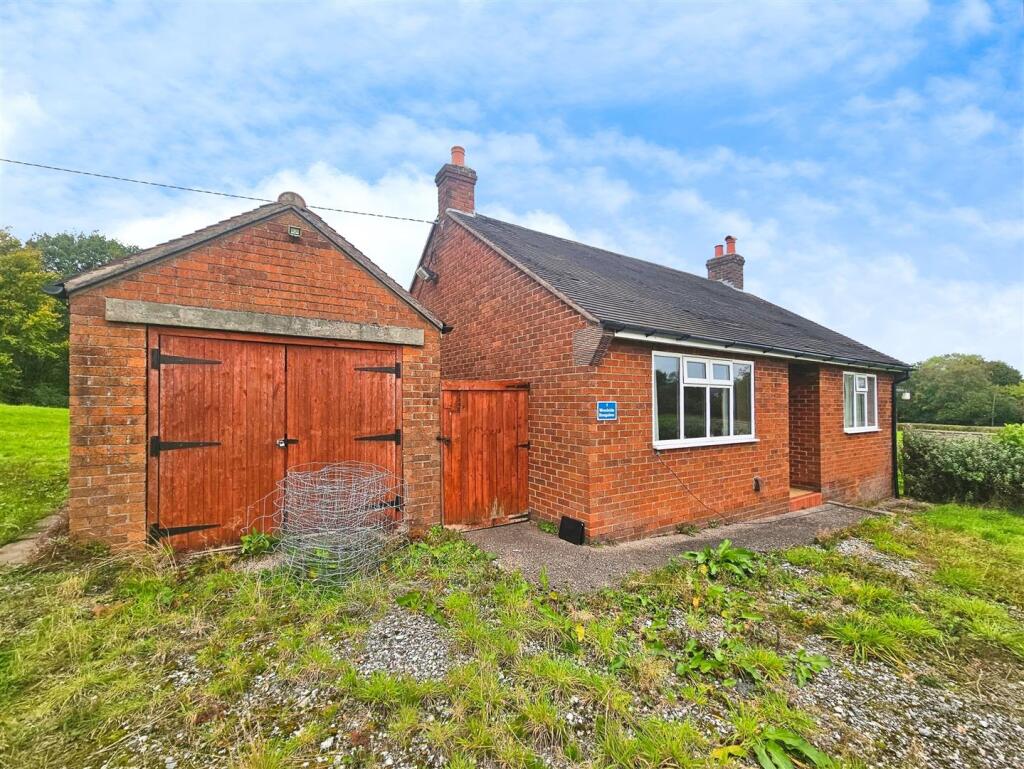 Introducing Woodside Bungalows with 5 Acres of Land, Wharf Road, Biddulph, Staffordshire Moorlands, ST8 6RU photo 4