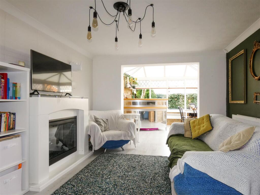 House in Arun, Toddington, Littlehampton - View 3