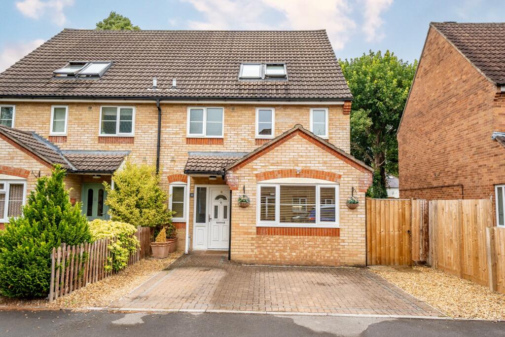 Main image of property: Lynwood Drive, Andover, SP10 3AZ