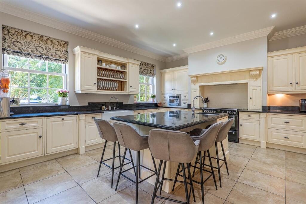 House in Chorley, Charnock Richard - View 3