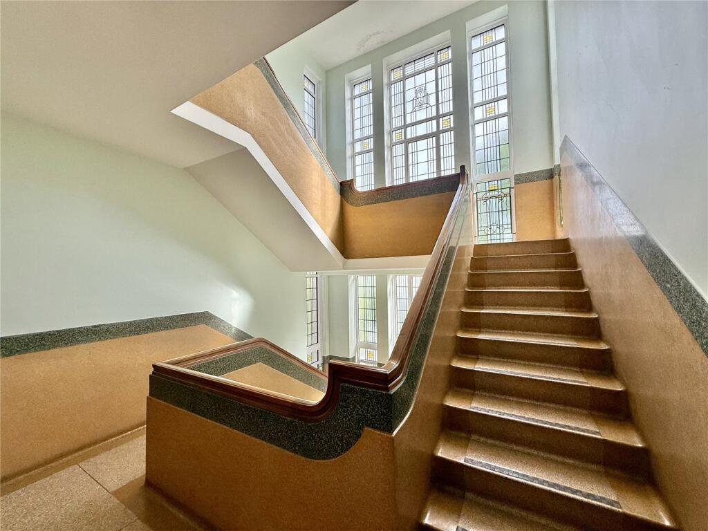 Apartment in Brighton - More