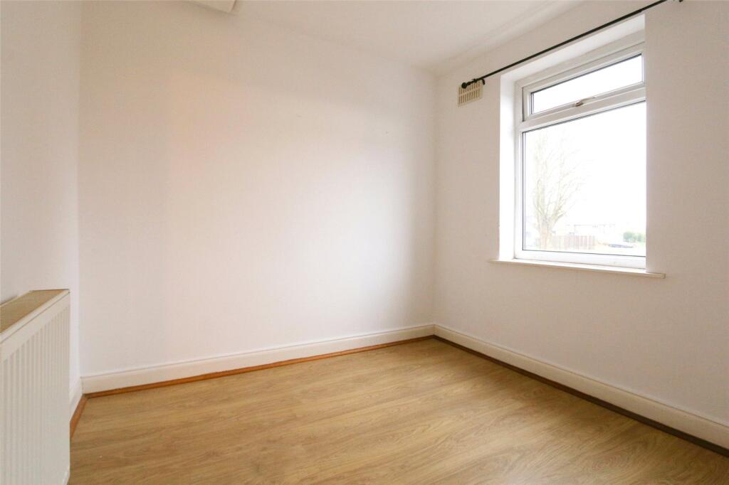 152 Two Trees Lane photo 4