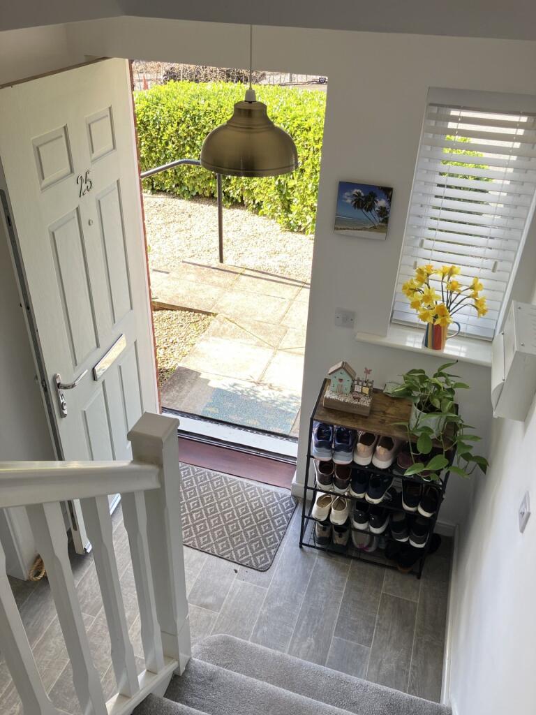 Awel y Mor, Swansea, SA2 9FL photo 2