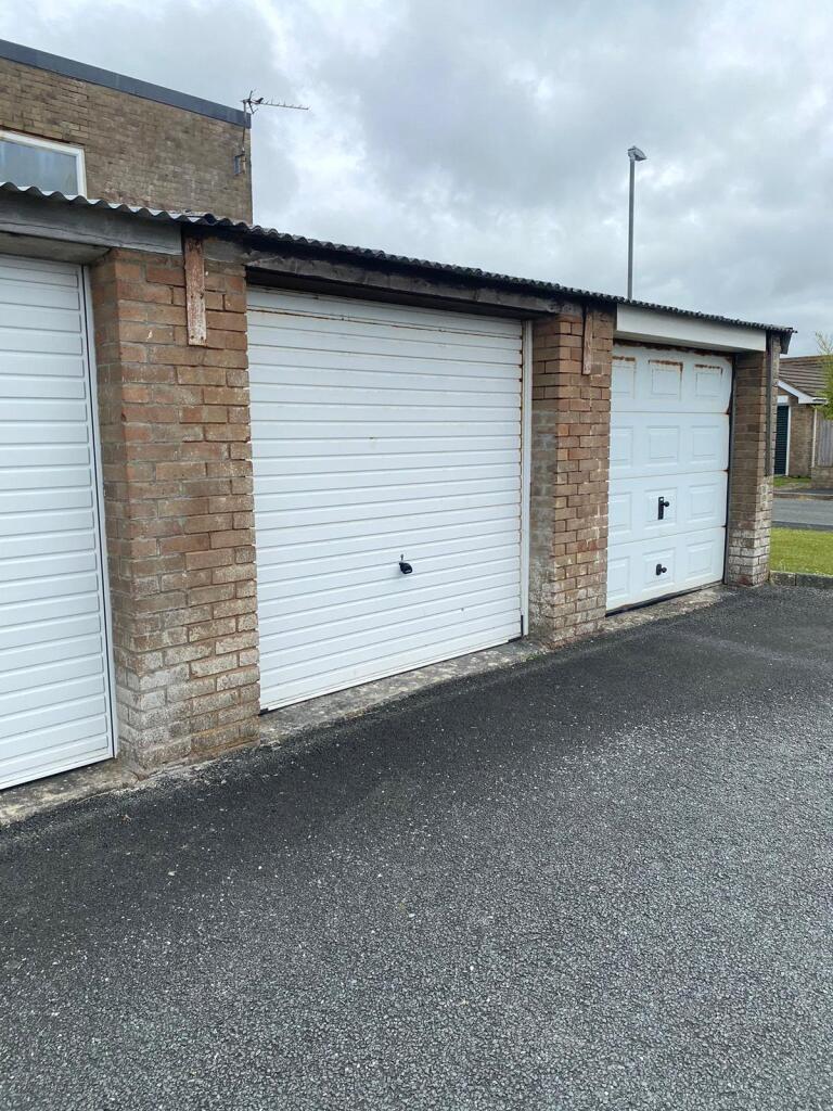 Main image of property: Garage, FFordd Dyfed, Tywyn, Gwynedd, LL36