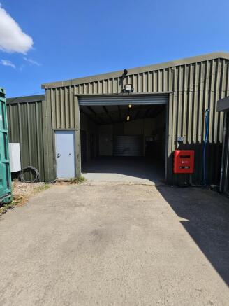 Access to loading area