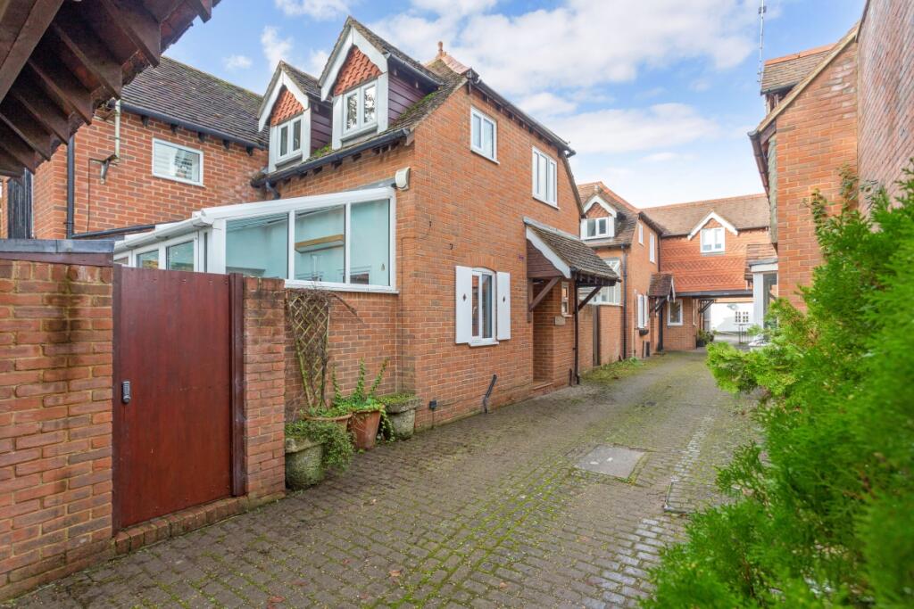 Main image of property: The Courtyard West Street SL7