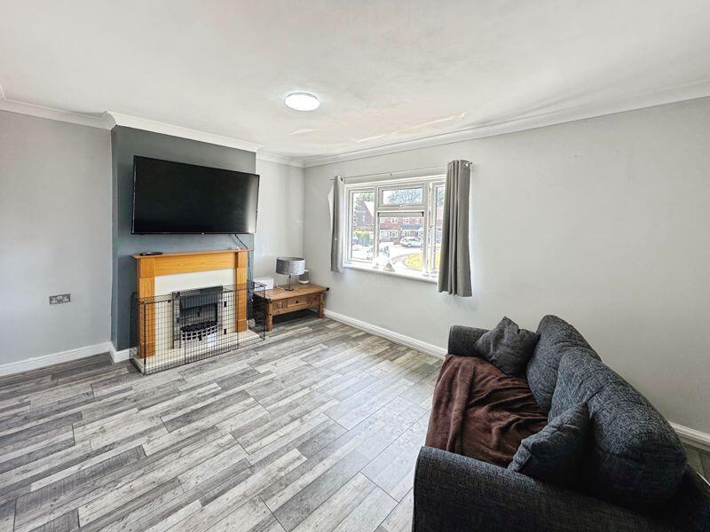 Apartment in Walsall, West Midlands - View 3