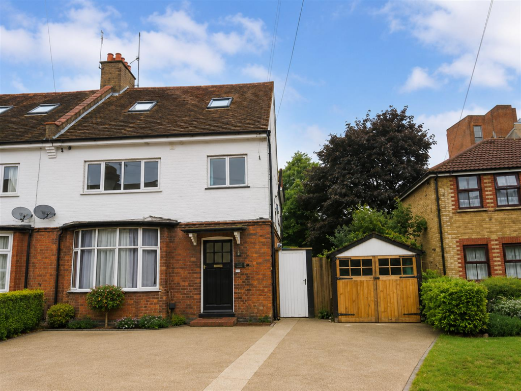 Main image of property: Monmouth Road, Watford