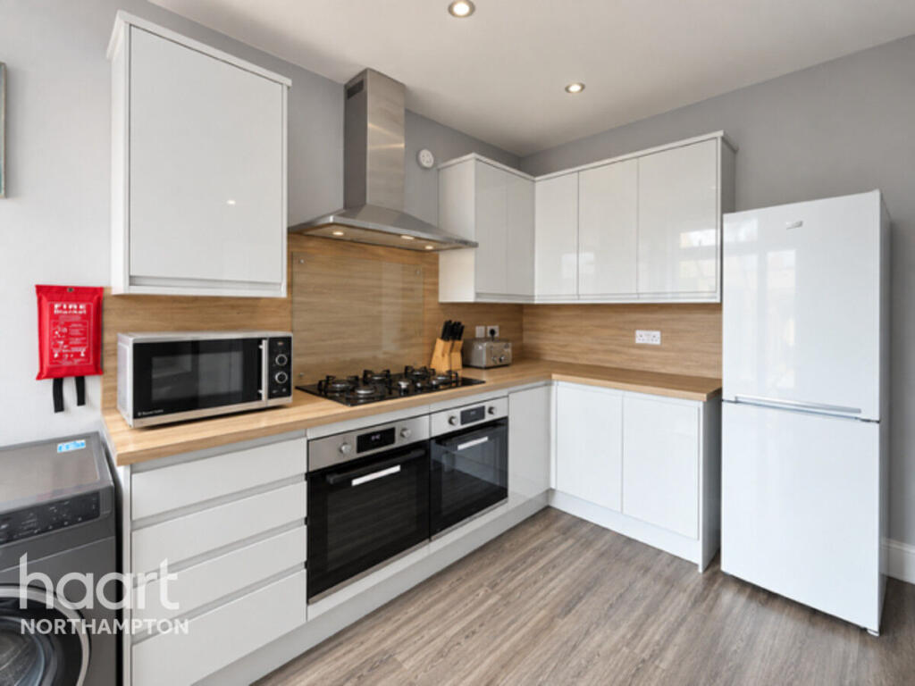 House in Northampton, Phippsville - View 5