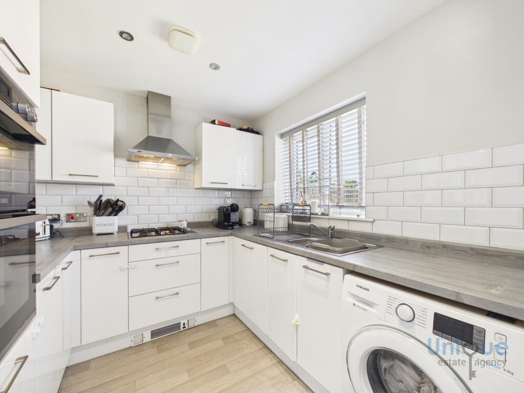 Ackroyd Place,  Blackpool, FY4 photo 4