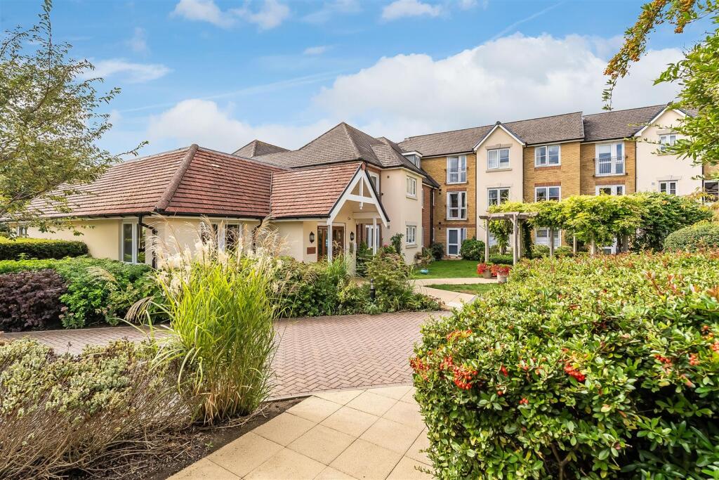 Main image of property: KINGSTON AVENUE, LEATHERHEAD, KT22