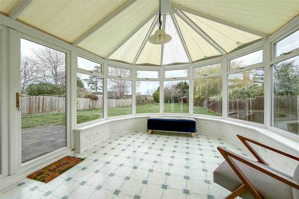 Additional image 5 of Tuffnells Way, Harpenden, Hertfordshire, AL5