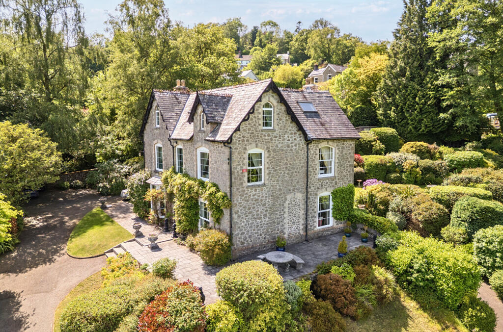 Main image of property: Lustleigh, Newton Abbot, Devon