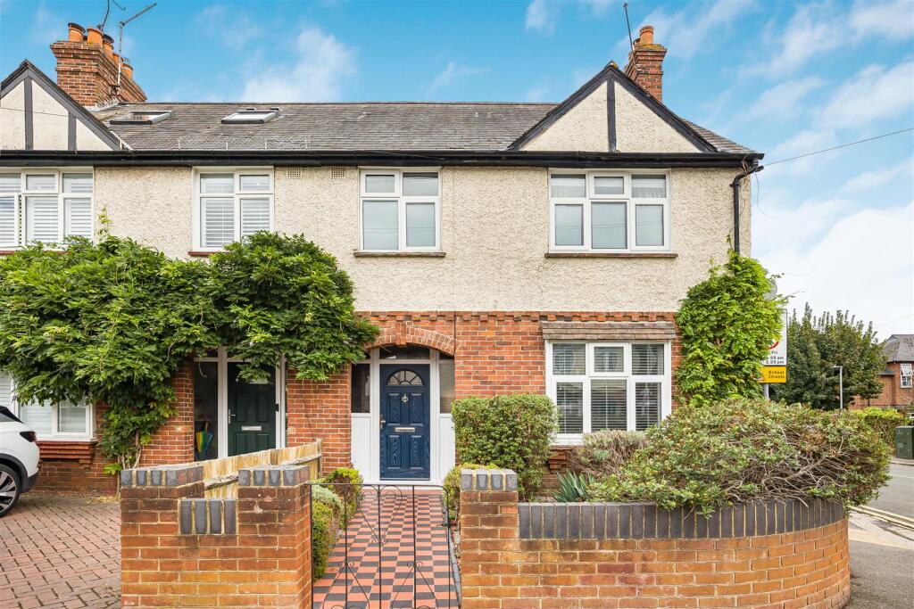 Main image of property: Wolsey Road, Caversham, Reading