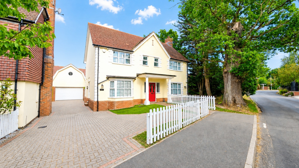 Main image of property: Church Road, Hockley, Essex, SS5 4SS