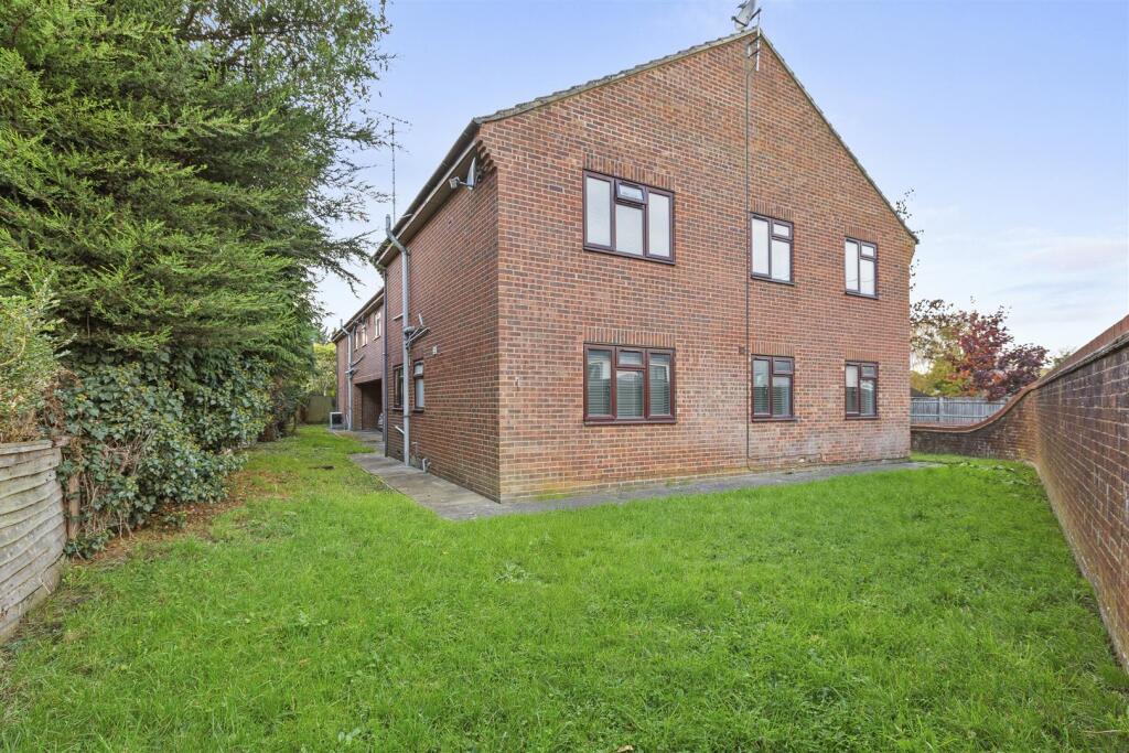 Property photo 8