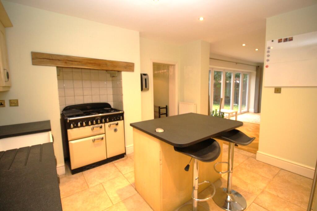 Apartment in Manchester - More