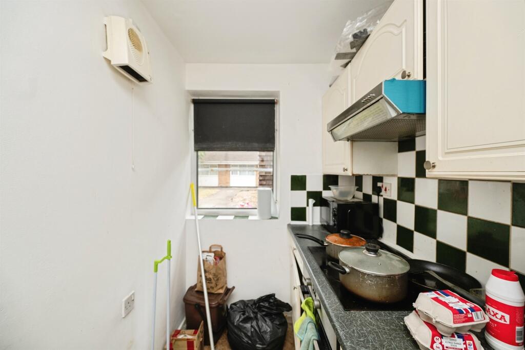 Lily Street, West Bromwich photo 4