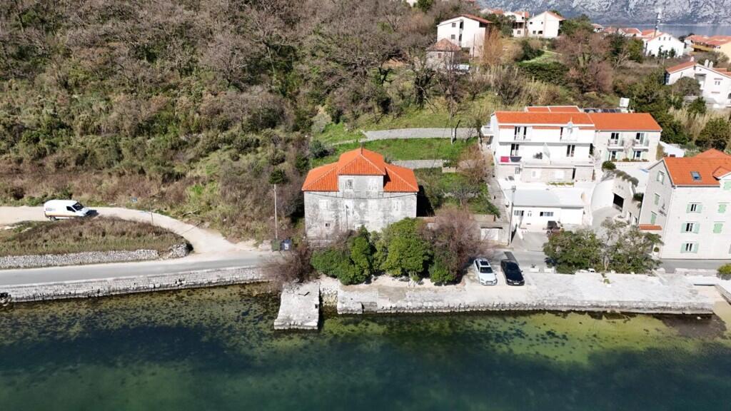 Main image of property: Boka Kotorska