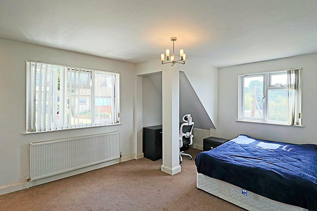 Main image of property: Kings Road, South Benfleet, Essex
