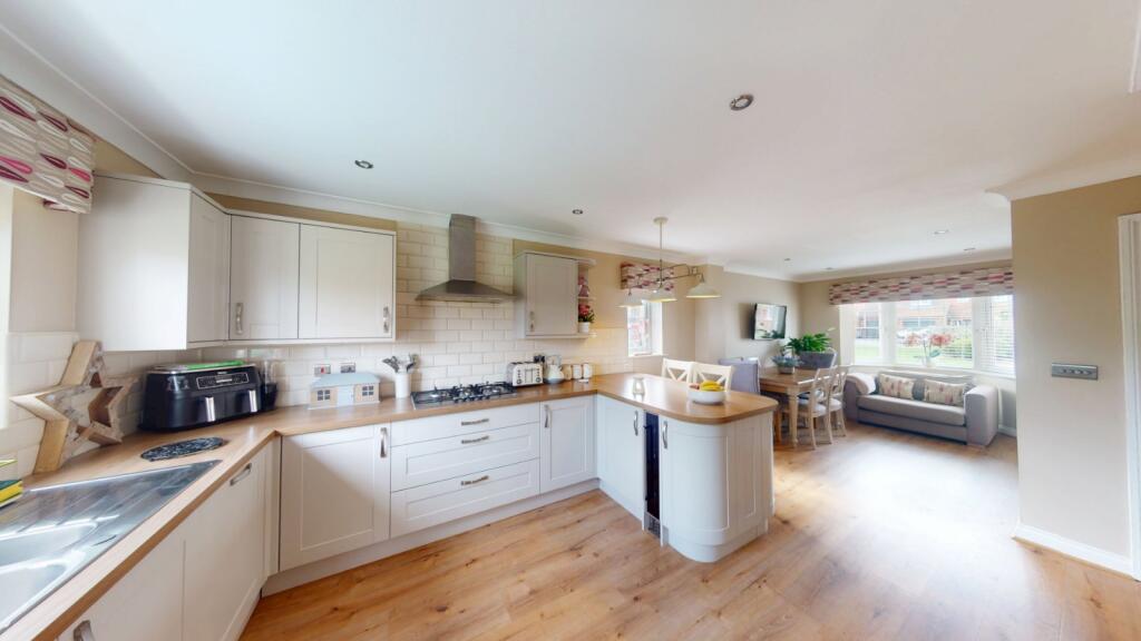 House in Sunderland - View 4