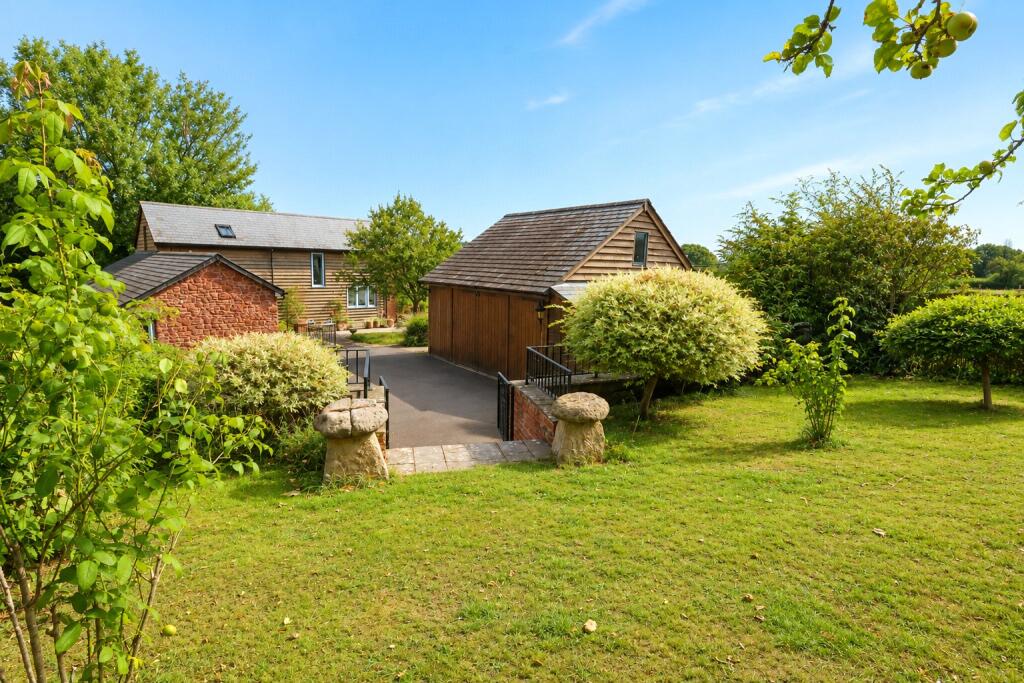 House in Taunton - View 2