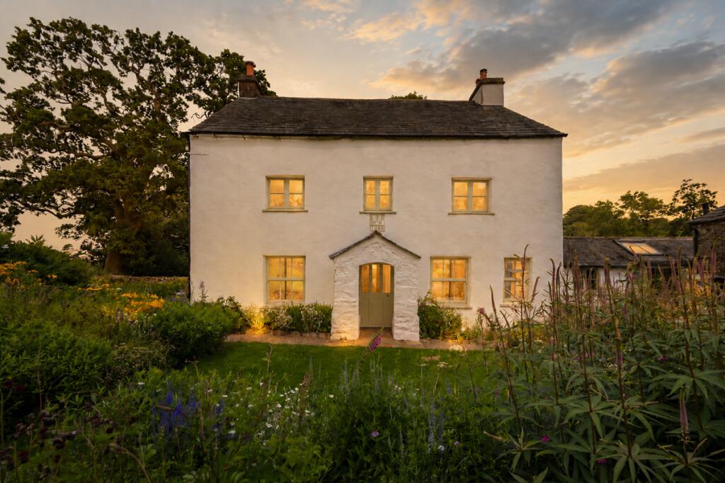 Main image of property: Castley Bank, Grayrigg, Kendal, LA8 9ET