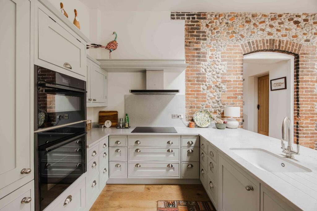 House in North Norfolk, Holt - View 2
