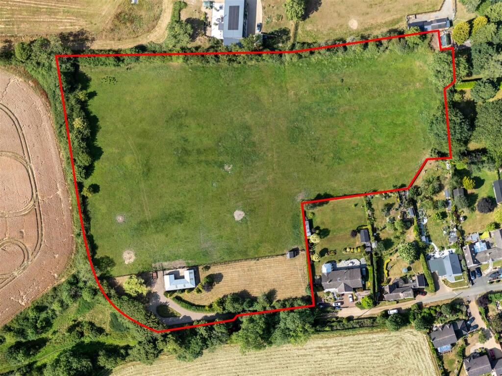 Bridle Road, Hannington - View 2