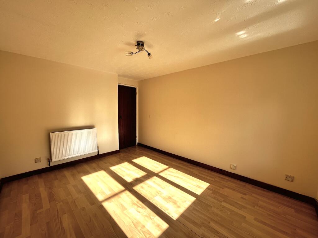 Apartment in Plymouth - View 2