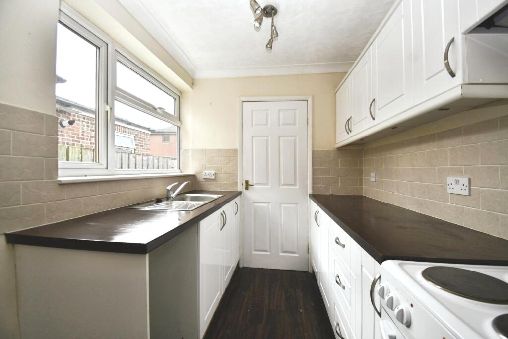 House in Hull, Kingston upon Hull - View 4