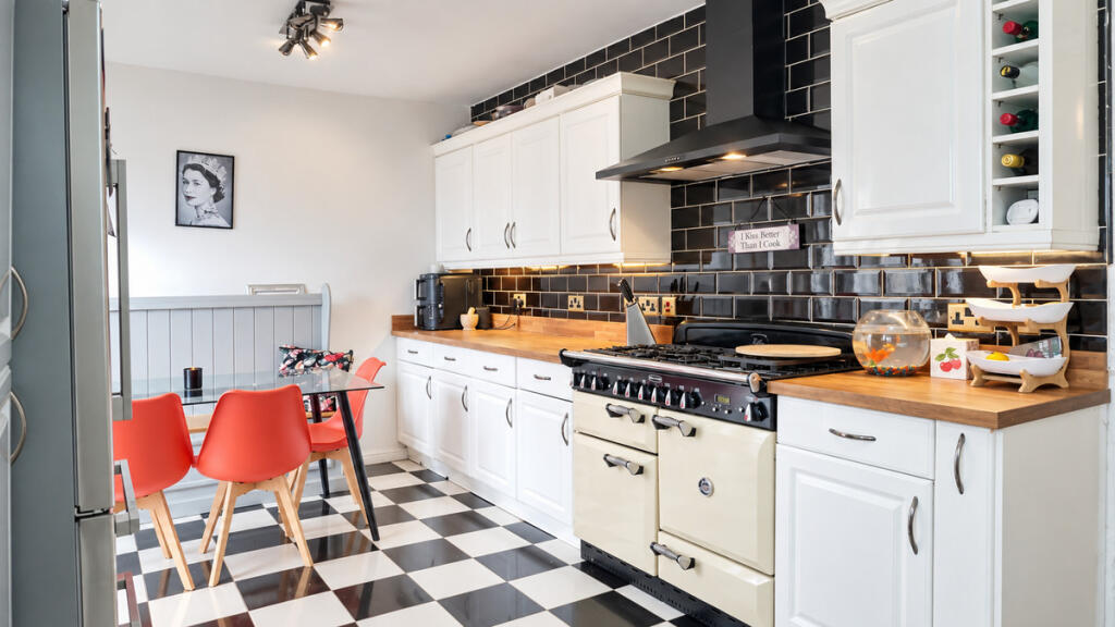 House in London - View 4