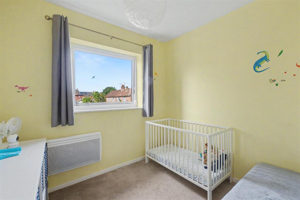 Apartment in Nottingham, Beeston - More