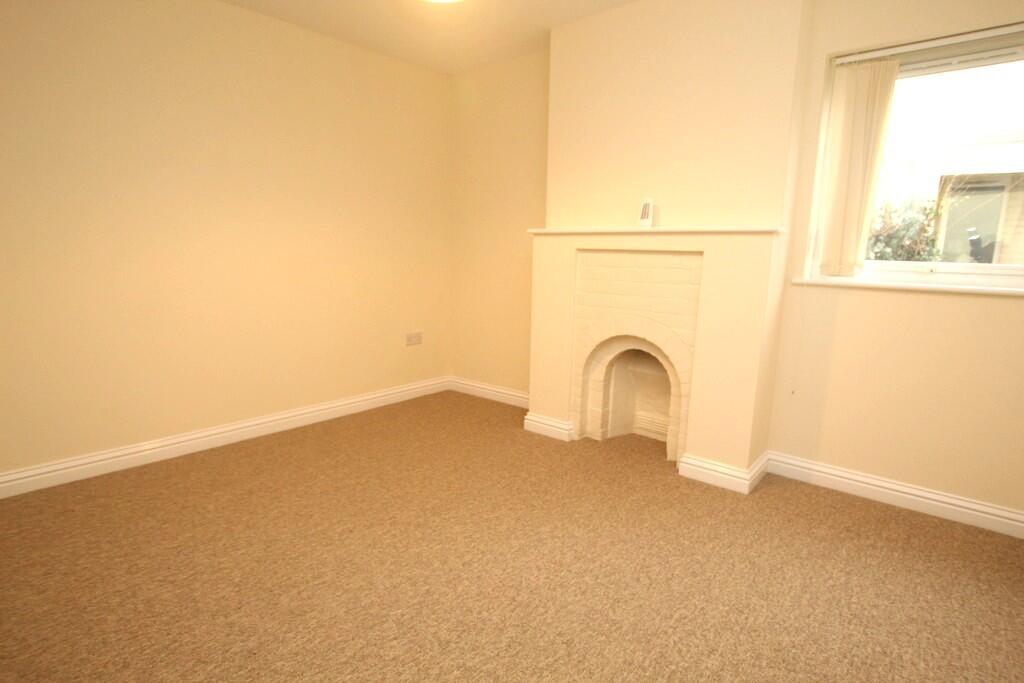 Apartment in Cambridge, Trumpington - View 5