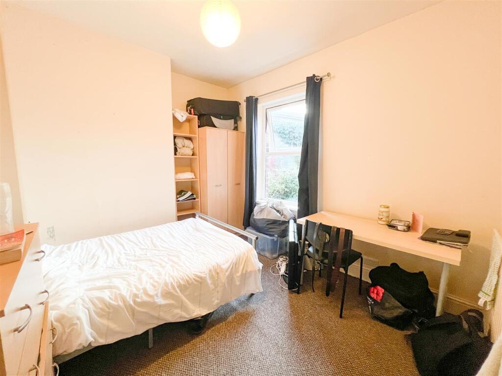 House in Sheffield - View 5