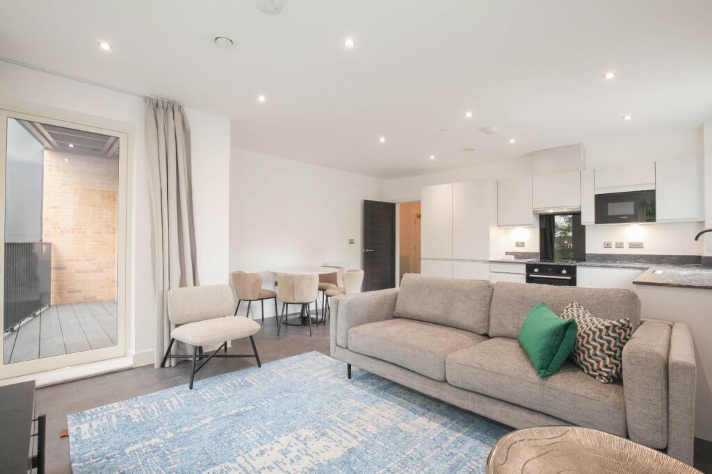Apartment in Twickenham - View 4