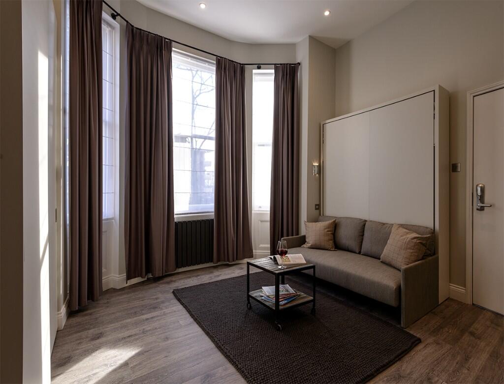 Studio flat for rent