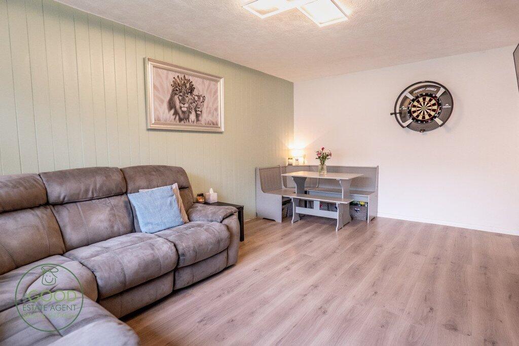 House in Preston - More
